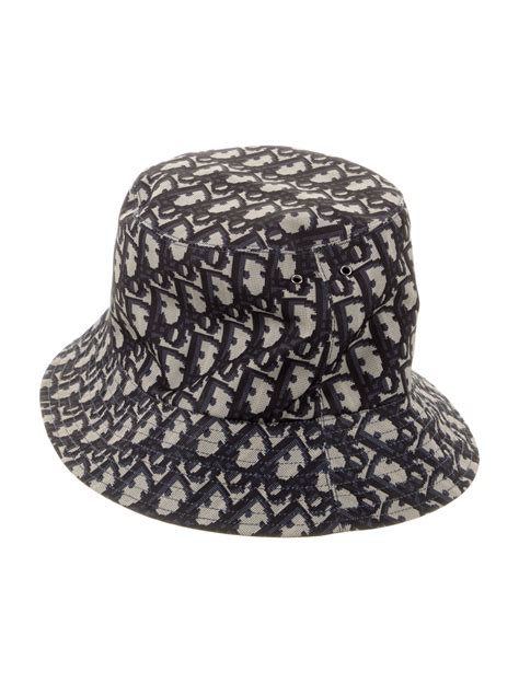 dior reversible bucket hat|Reversible Teddy.